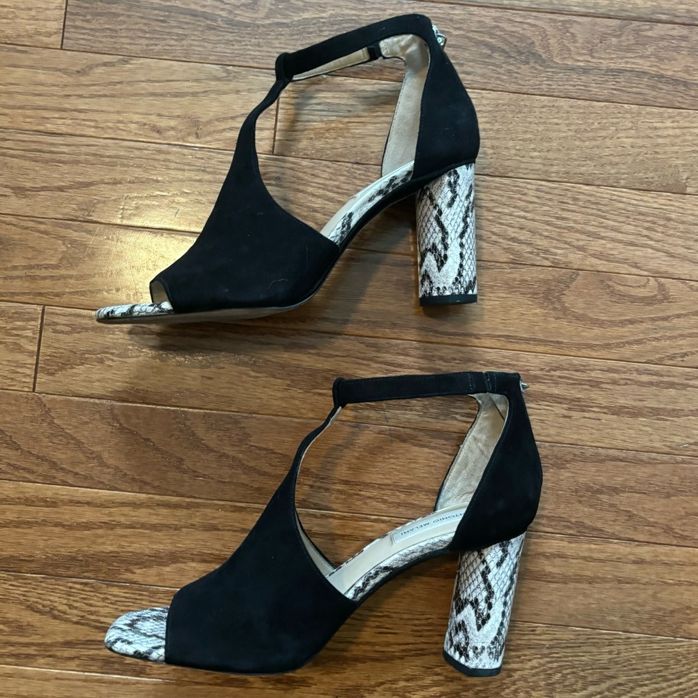 Antonio Melani Hilloray open toed dress heels leather suede snake print heel 9